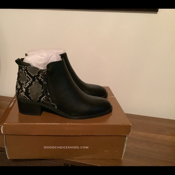 Ladies GC booties - Picture 3 of 8